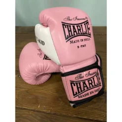 Gants Muay Thai Charlie Bat Kids Rose -Magasin D’Équipement D’Arts Martiaux 10644 large default