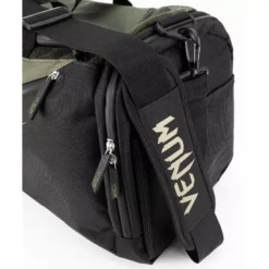 Sac De Sport Venum Trainer Lite Evo (kaki/noir) -Magasin D’Équipement D’Arts Martiaux 12108 large default