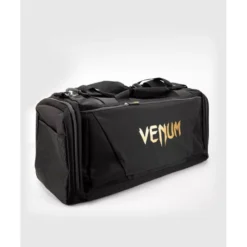 Sac De Sport Venum Trainer Lite Evo (noir/or) -Magasin D’Équipement D’Arts Martiaux 12122 large default