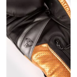 Gants De Boxe Venum Elite Evo (noir/bronze) -Magasin D’Équipement D’Arts Martiaux 12616 large default