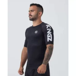 Lycra Kingz Kore V2 (noir) Manches Courtes