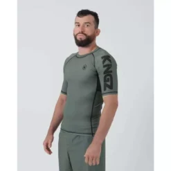 Rashguard MMA Kingz Kore V2 (vert) Manches Courtas