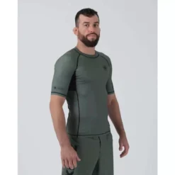 Rashguard MMA Kingz Kore V2 (vert) Manches Courtas -Magasin D’Équipement D’Arts Martiaux 13724 large default