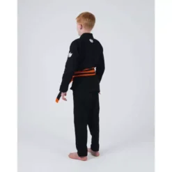 Kimono JJB Enfant Kingz Kore V2 (noir) 13 Kimono JJB Enfant Kingz Kore V2 (noir) -Magasin D’Équipement D’Arts Martiaux 14114 large default