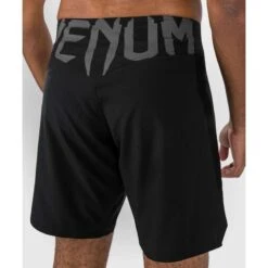 MMA Venum Light 5.0 MMA Pantalon Noir Blanc -Magasin D’Équipement D’Arts Martiaux mma venum light 50 mma pantalon noir blanc 4