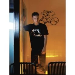 T-shirt Manto Métal Noir -Magasin D’Équipement D’Arts Martiaux t shirt manto metal noir 2