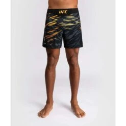 UFC Fusion Venum Champions Authentic Shorts De Lucha