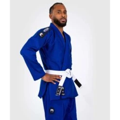 Venum First BJJ Gi Bleu -Magasin D’Équipement D’Arts Martiaux venum first bjj gi bleu 2