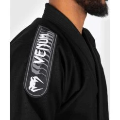 Venum First BJJ Gi Kimono Noir -Magasin D’Équipement D’Arts Martiaux venum first bjj gi kimono noir 6